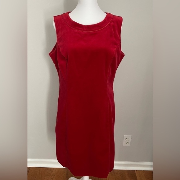Red Dress Size 12 Soft Velvet Holiday Party Business Casual Festive Attire - Picture 1 of 7